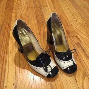 Marc Jacobs spectator pumps.